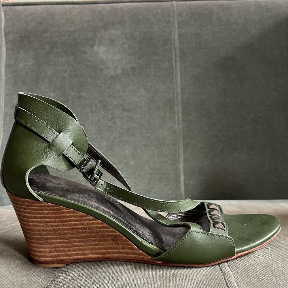 Zadig & Voltaire heeled wedge studded sandals for all seasons - edgy, cool, sexy - Picture 2 of 6